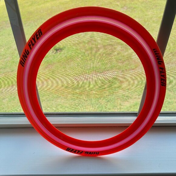 JA-RU Air Max Grip Ring Flyer Frisbee Round Flying Disc Toy Professional 1029-1A - Picture 1 of 2